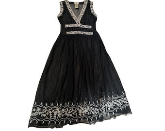 IXE Black Sheer Mesh Embroidered Midi Dress Size 4 Y2K Whimsigoth Fairy Goth