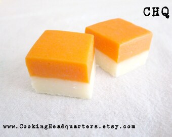 Ricetta per il fudge alla crema di ghiaccio all'arancia Regali fatti a mano Ricette di libri di cucina Dolci Dolci da forno Dolci per feste