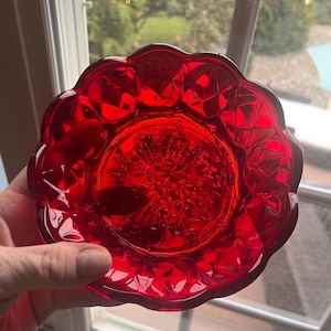 Fenton vintage ruby red bowl