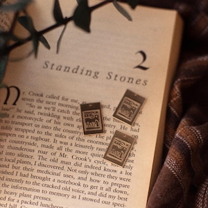 The Standing Stones Necklace