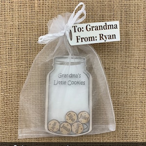 Gigi Nana Memaw Grandma Aunt Christmas Gift Grandchildren's Names on Cookies - Birthday Gifts- Baby Reveal Add More Names in the Future