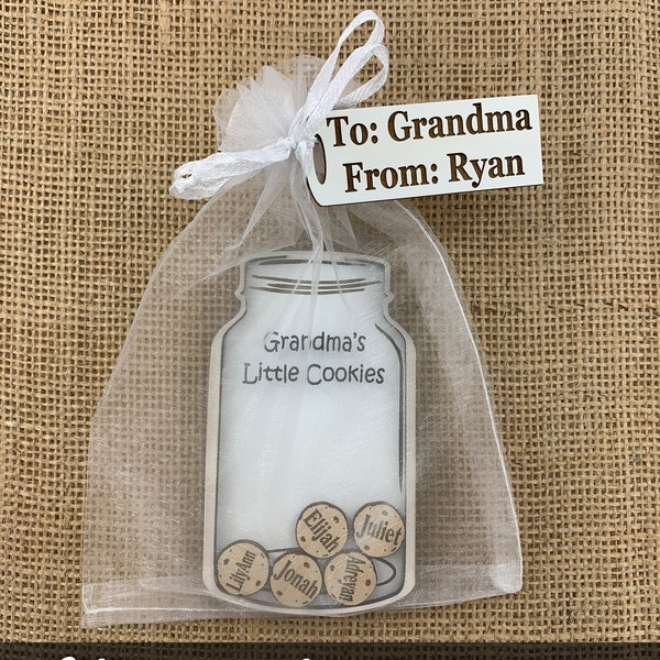 Gigi Nana Memaw Grandma Aunt Christmas Gift Grandchildren's Names on Cookies - Birthday Gifts- Baby Reveal Add More Names in the Future