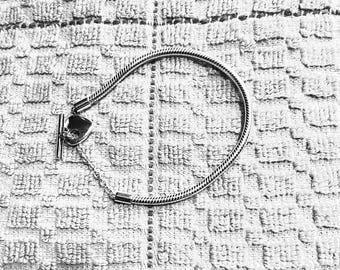 Bracciale Pandora in argento Sterling con chiusura a scatto - 7,5 pollici... NUOVO DI ZECCA...