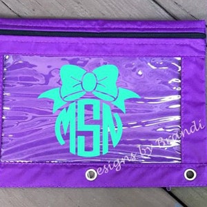 Monogram bow pencil pouch // Back to school // personalized school supplies // monogrammed school supplies  // BTS // Pencil pouch