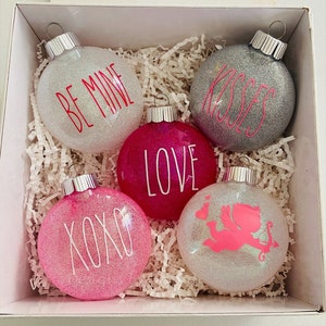 Rae Dunn Inspired Valentine Ornament Set of 5 / Valentine's tree / Valentine's decor / Valentines Day