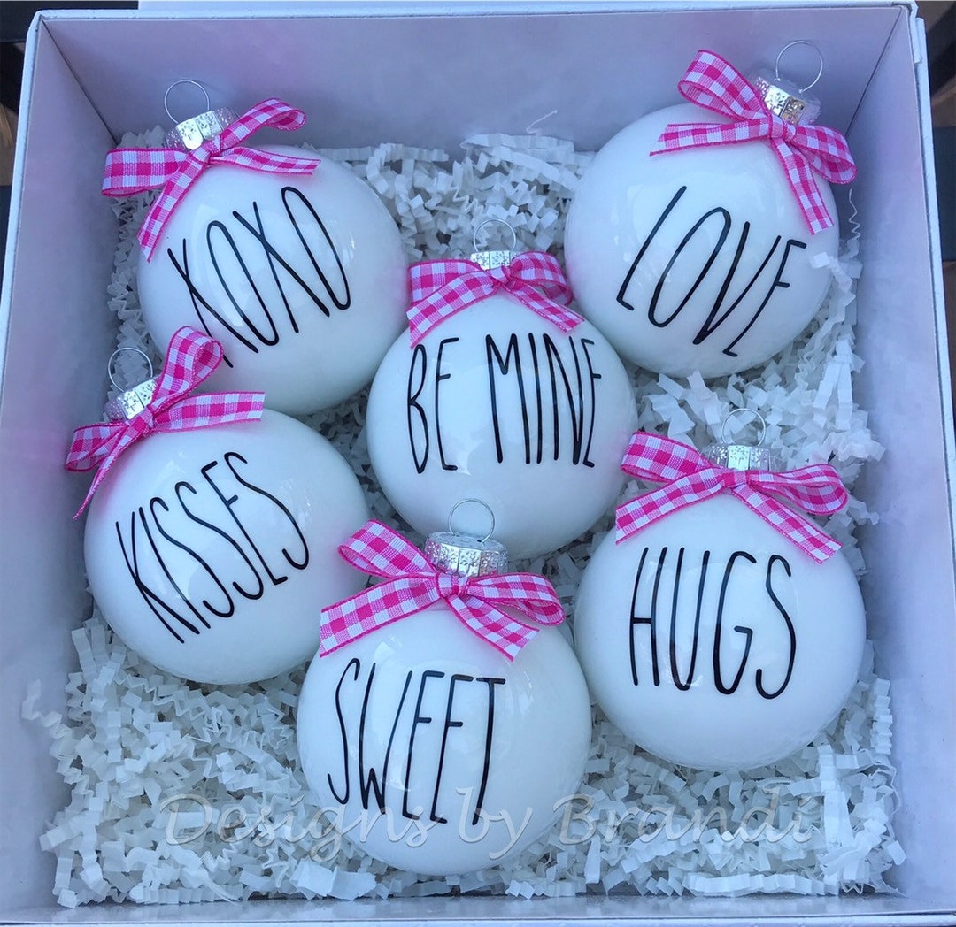 Valentine's Ornaments / Rae Dunn Inspired Ornaments / Farmhouse Ornaments / Valentine's Tree