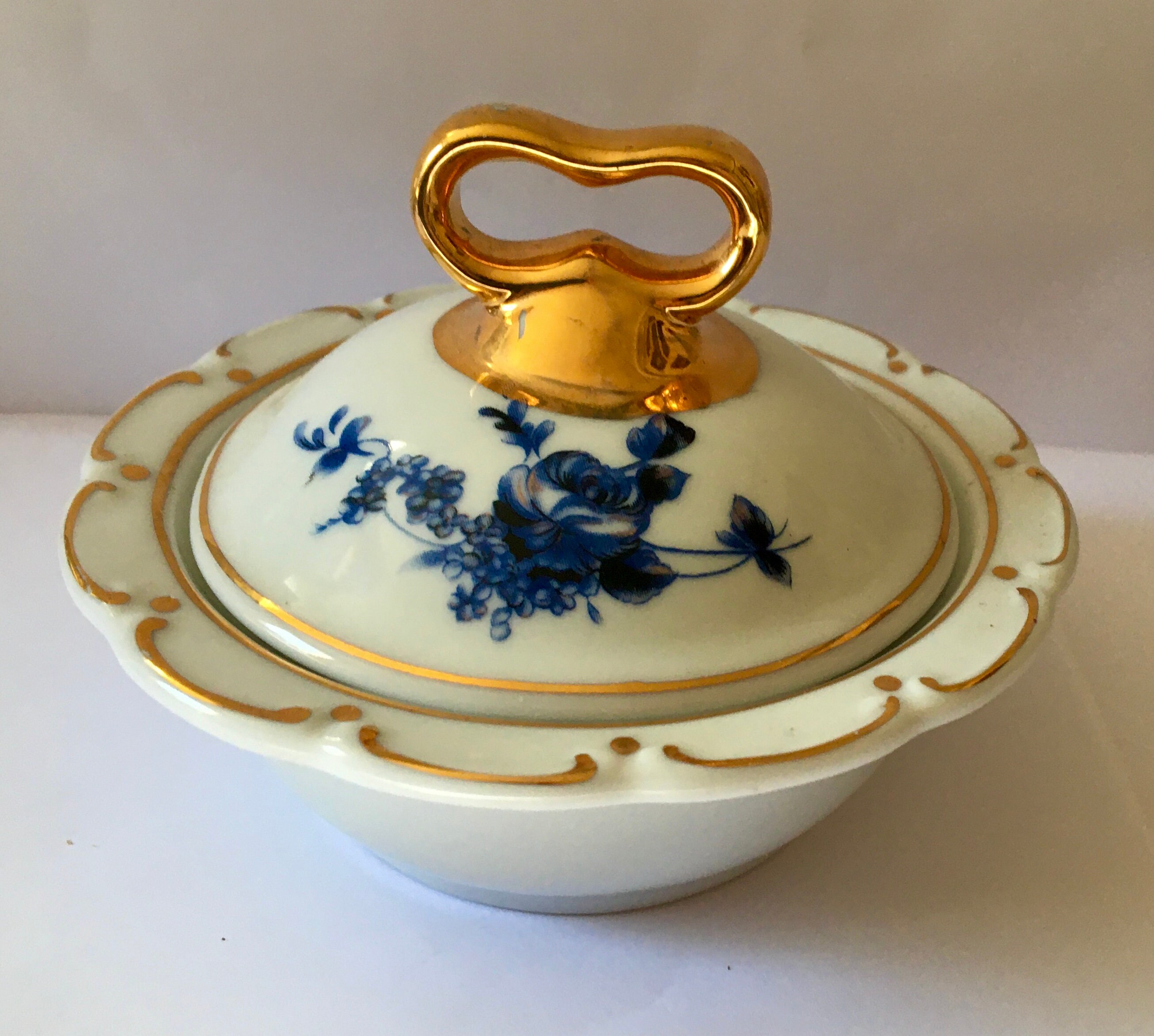 Vintage Thun Karlovarsky Porcelain Czech Republic Lidded Trinket Box Free Shipping