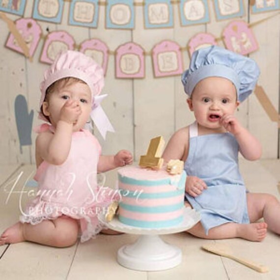 Tabliers Jumeaux De Bebe Et Denfant En Bas Age Et Chapeau De Etsy