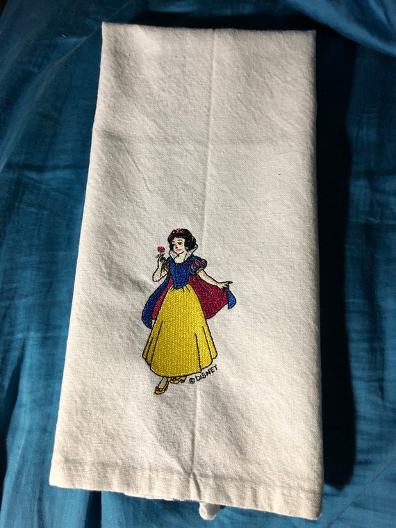 Snow white towel sale