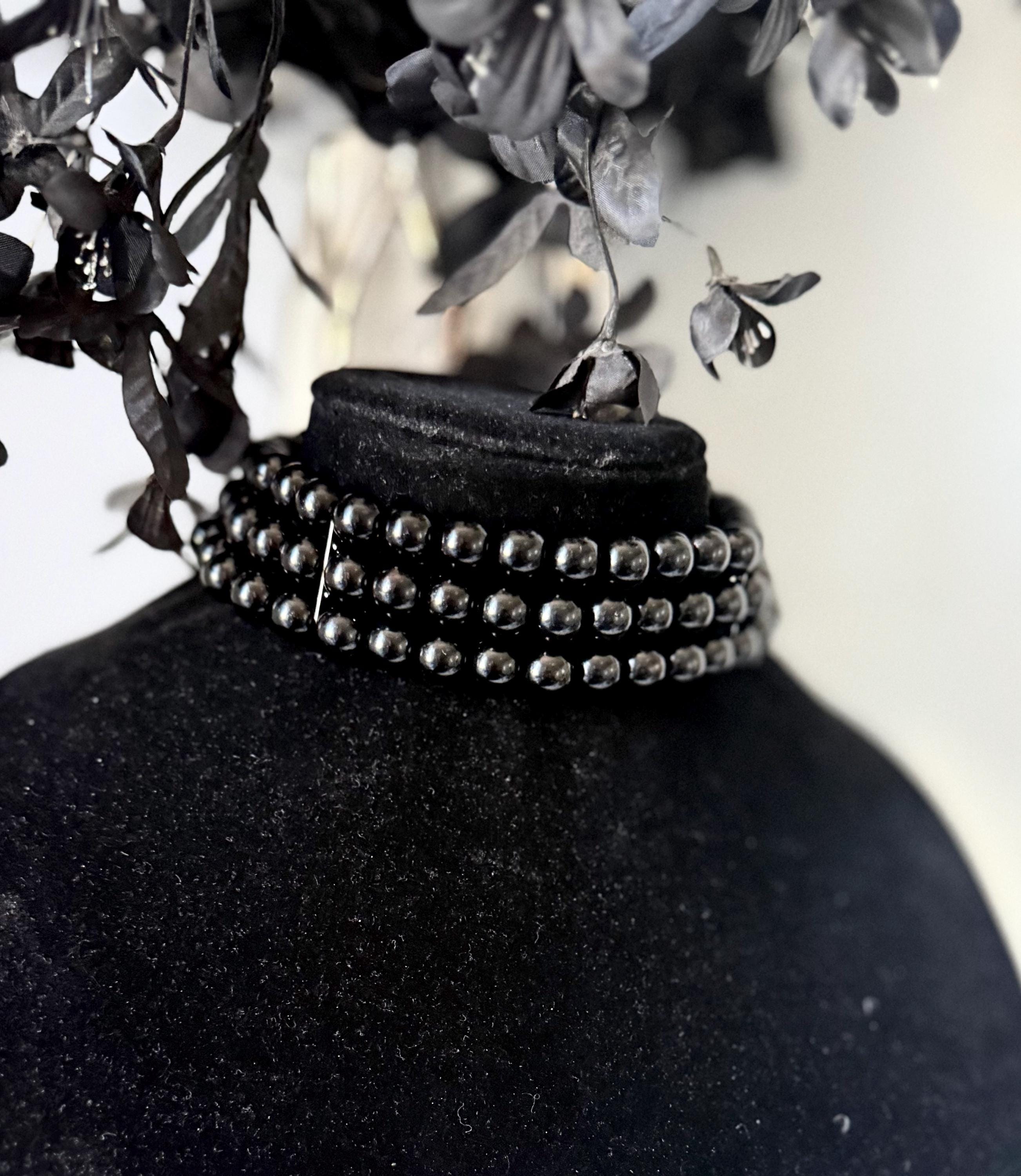 Collana Choker Donna Con Perle Nere E Ciondolo Cuore - Gioiello Gothic Punk E Boho Chic - JJDreams