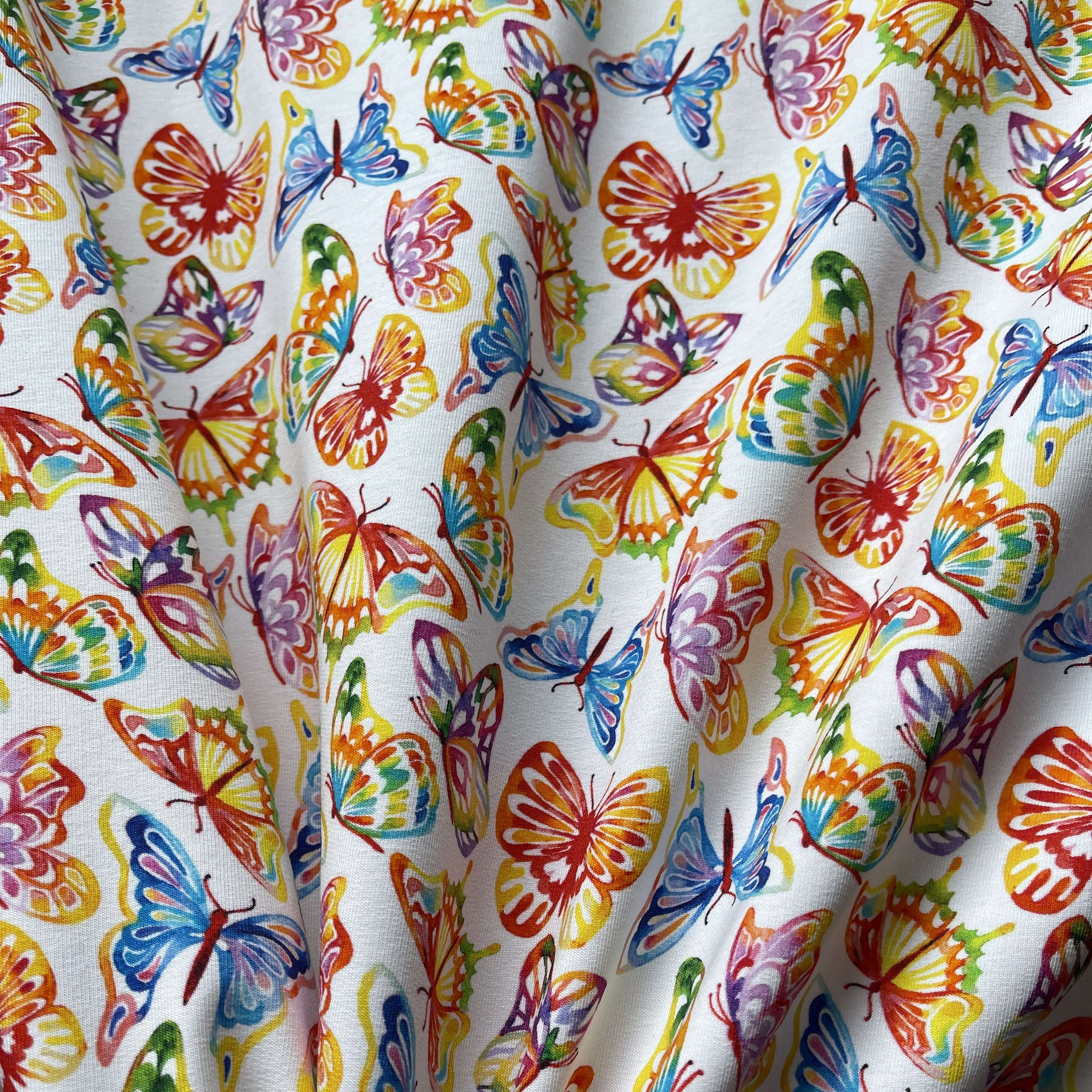 French Terry Stoff Mit Regenbogenstreifen & Leo Motiven - 95% Baumwolle 5% Elasthan