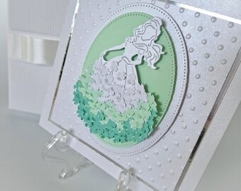 Carte de voeux pour petite princesse, Robe verte, Carte postale girly, Carte de joyeux anniversaire pour fille, Carte de voeux florale, Carte avec boîte