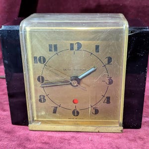 Vintage Seth Thomas Carlisle Electric Desk Clock: Art Deco Style, Working