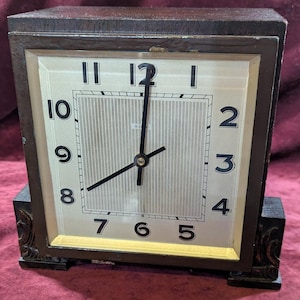 Ca 1940s British 8 Day Mantle Clock - Converted to Modern Quartz Chiming Movement Beautiful Retro Wood Style with Artistic Flair Ready to Go