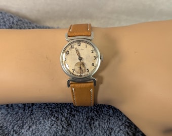 1949 Hamilton Clinton Watch: Mid Century Stainless Steel, 17 Jewel Movement