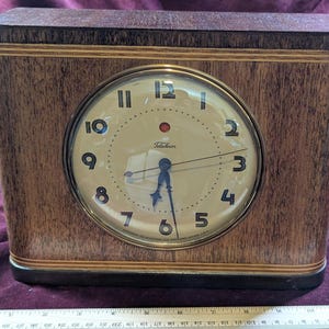 1930s Telechron Jubilee Clock: Refinished Mahogany Electric Mantle Clock
