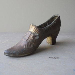 Vintage Brass Shoe Pincushion, Dressy Shoe Sculpture Decoration, Metal High Heel Shoe, TheEarlyBirdFinds