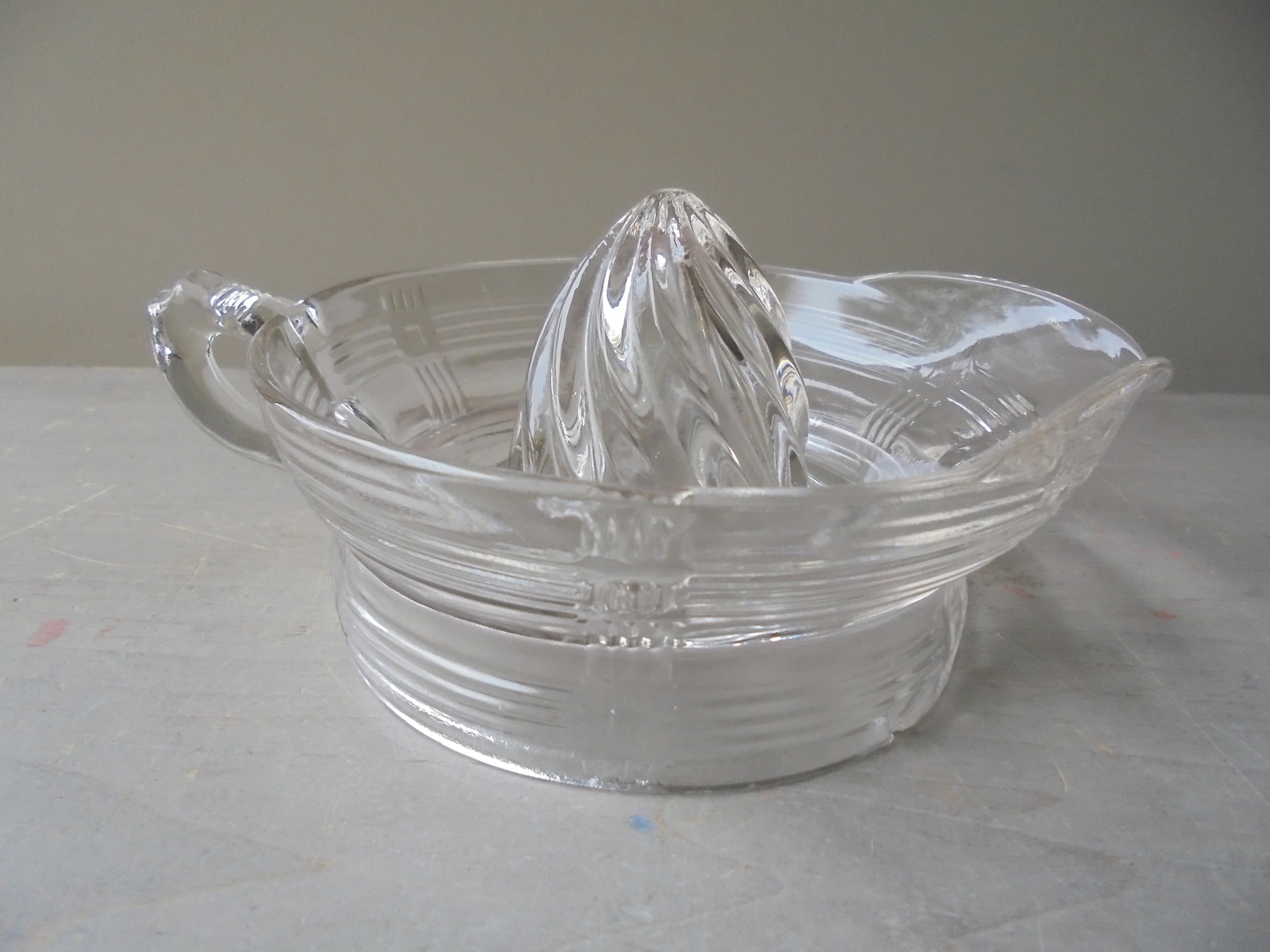 Vintage Glass Hand Juicer Juicer With Finger Loop Handle Etsy