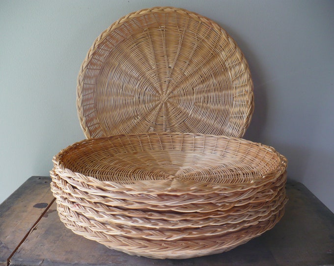 Vintage Paper Plate Holder Set of Eight Wicker Paper Plate Etsy