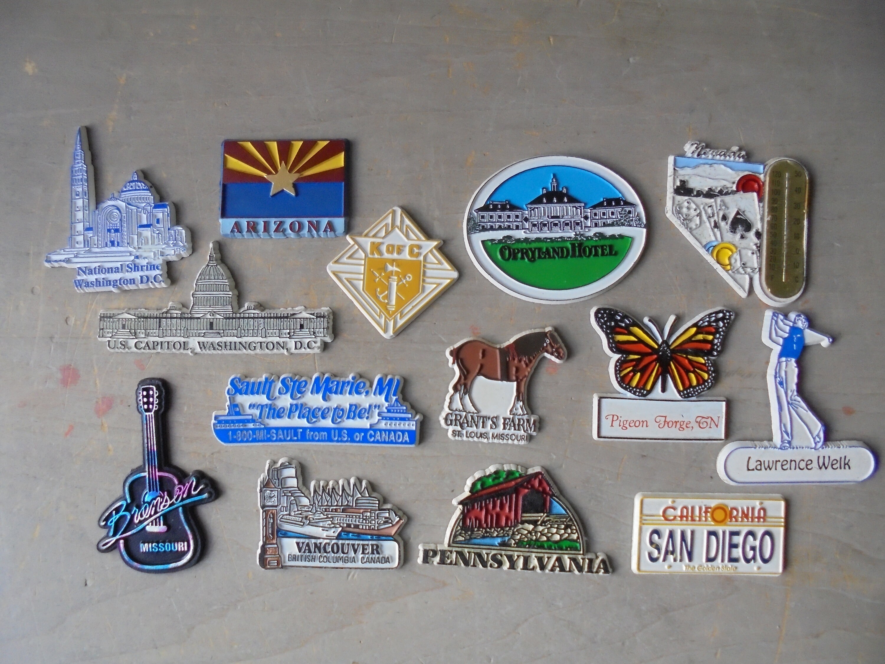 Vintage USA & Canada Souvenir Magnet, United States And Canada Refrigerator Magnets, Vintage Magnets, Sold Individually, TheEarlyBirdFinds