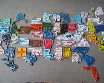 Vintage USA State Souvenir Magnet, Travel Memorabilia, TheEarlyBirdFinds