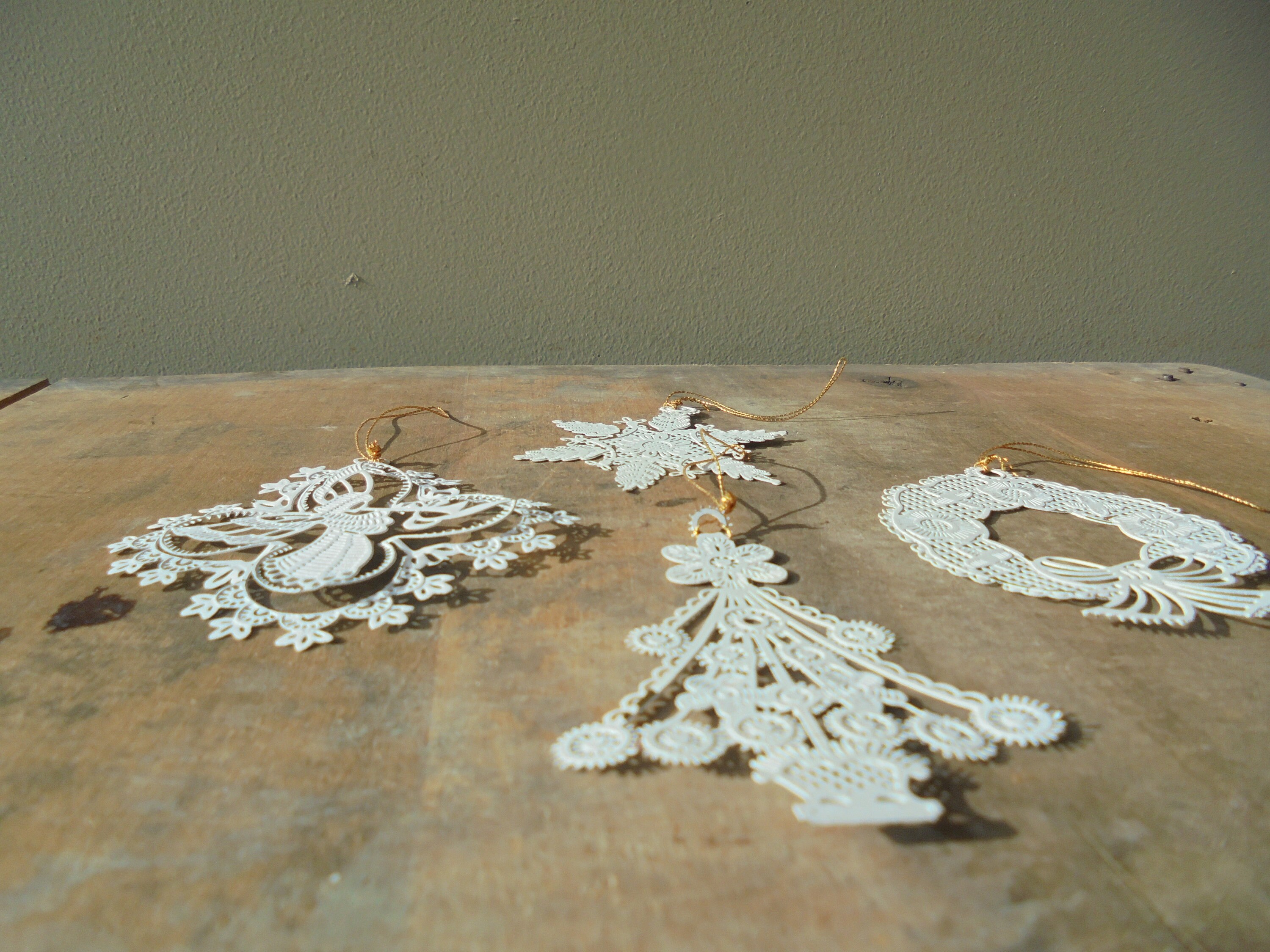 Vintage White Christmas Tree Ornaments White Lace Metal Etsy