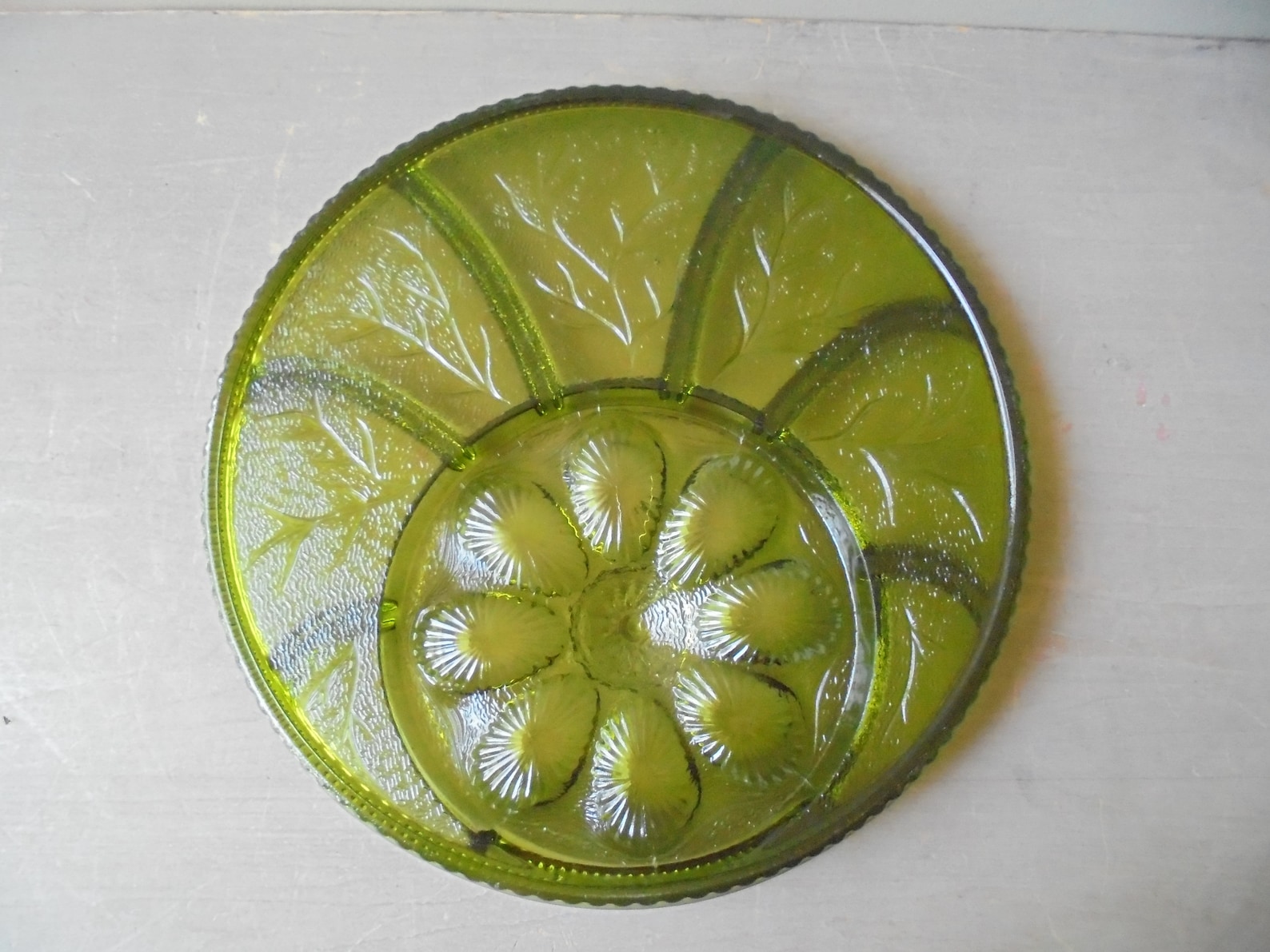 Green Glass Deviled Egg Dish Vintage Relish Dish Large Green Etsy