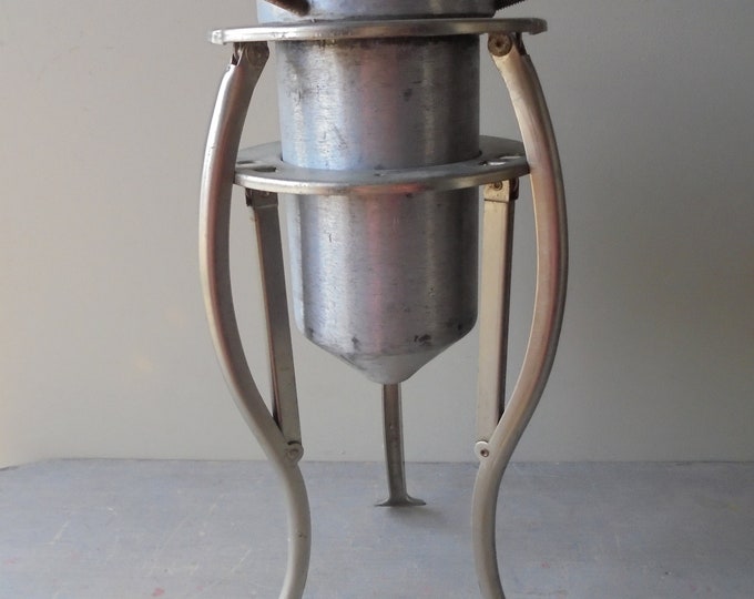 Vintage Christmas Tree Stand, Vintage Quikezy Tree Holder, Vintage