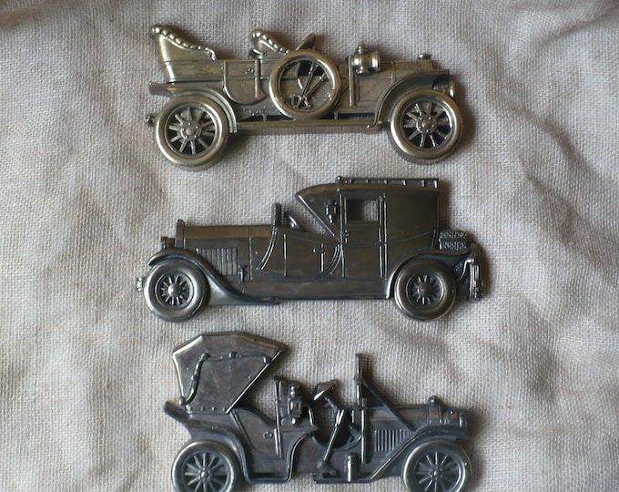Vintage Car Wall Hanging Set of 3 Bronze Plastic Antique Etsy
