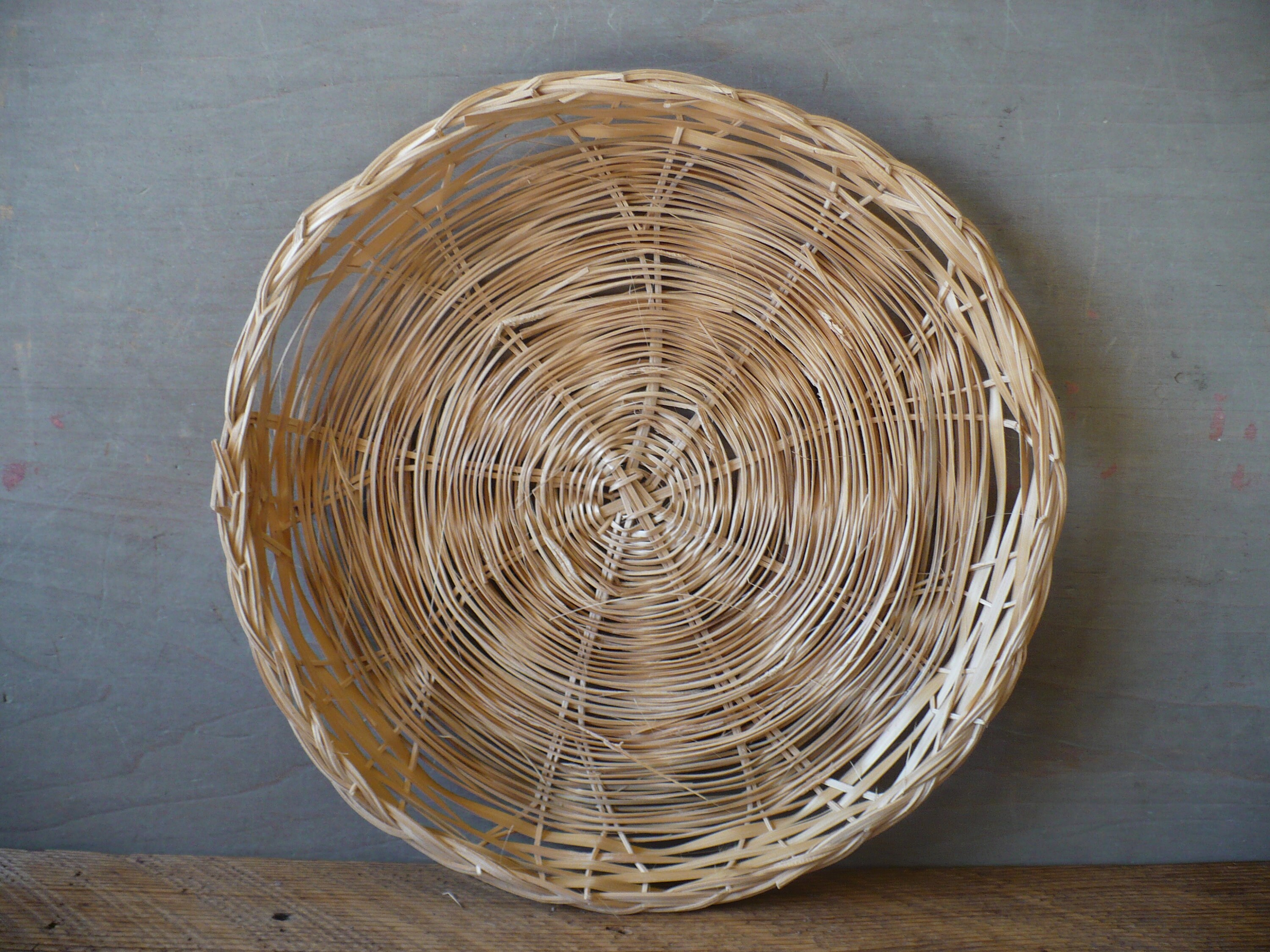 Vintage Paper Plate Holder Set of Five Wicker Paper Plate Etsy