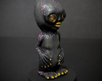 Mini Gray Alien Sculpture, Creepy Cute Space Creature, One of a Kind Polymer Clay Alien Art