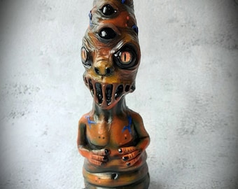 Alien Creature Sculpture "Zogarth" | Sci Fi Monster Art | Polymer Clay Figurine | Creepy Space Creature | Collectible Horror Sculpt Decor
