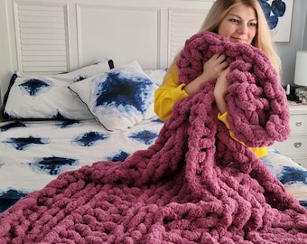 Chunky Knitted Chenille Blanket, Chunky knit blanket Arm Knit Blanket, Super Chunky blanket, gift , Christmas, throw