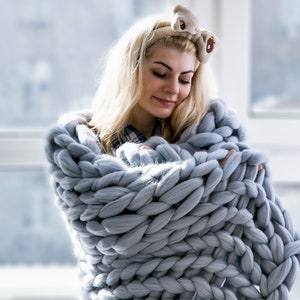 Chunky Knitted Thick Blanket Winter Warm Hand Yarn Merino Wool Throw Arm  Knit