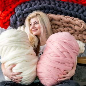 Merino Wool, roving, Chunky yarn, Chunky knits, Merino wool yarn, yarn, arm knit, arm knitting, wool, chunky wool, big wool