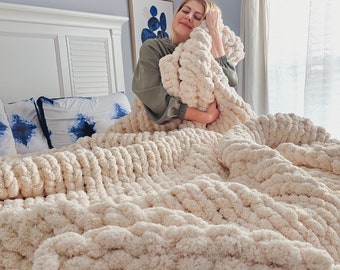 Super Chunky Knit Chenille Blanket