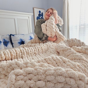 Super Chunky Knit Chenille Blanket
