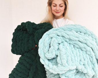 Blanket Throw Chenille Chunky Knit Blanket