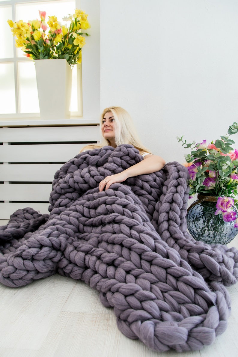 Super Chunky knit blanket, chunky blanket, chunky knits, Merino wool blanket, Chunky yarn, Arm knitted blanket, Merino wool throw image 1