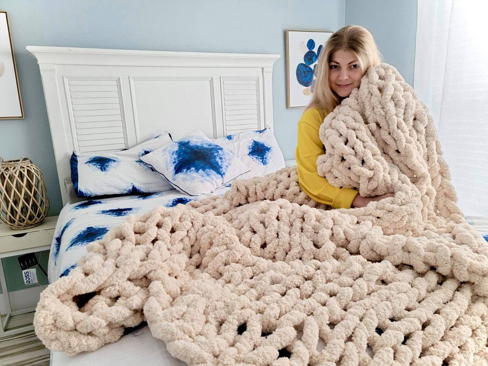 Chunky Chenille Hand Knit Super Soft Blanket | FRENCH VANILLA / TOASTED  BIRCH