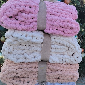 Chunky yarn throw blanket, Chunky Knit bedspread, throw blanket boho handmade