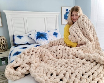 NEW EXTRA JUMBO chenille Blanket, Chunky Chenille yarn, Arm Knit Blanket, Chunky knit blanket, Super Chunky blanket, throw blanket, Blanket