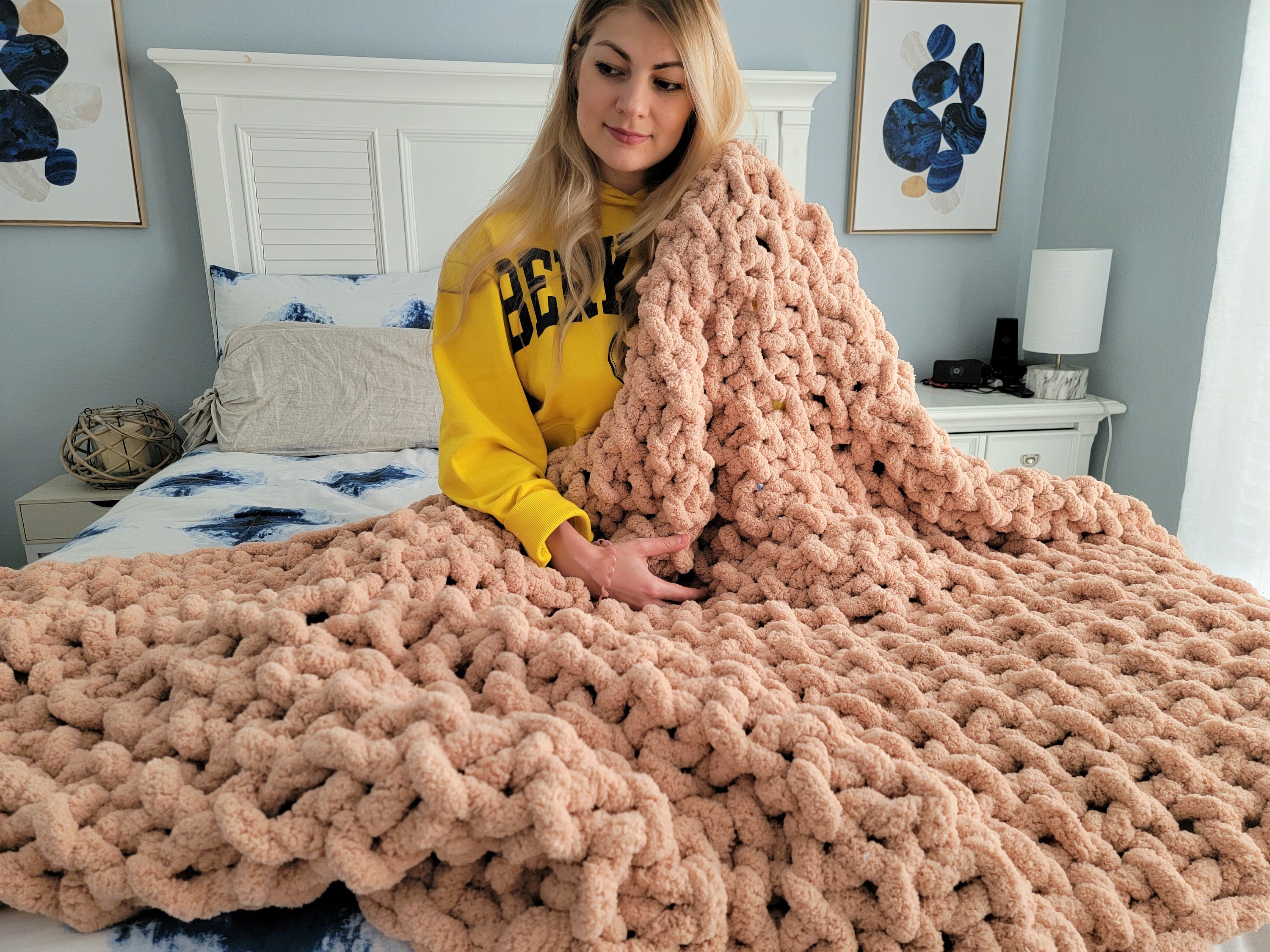DIY KIT Chunky Knit Chenille Blanket, Make Your Own Super Chunky Blanket,  DIY Kits for Adults, Craft Gift, Chenille Yarn, Chunky Knits, Gift 