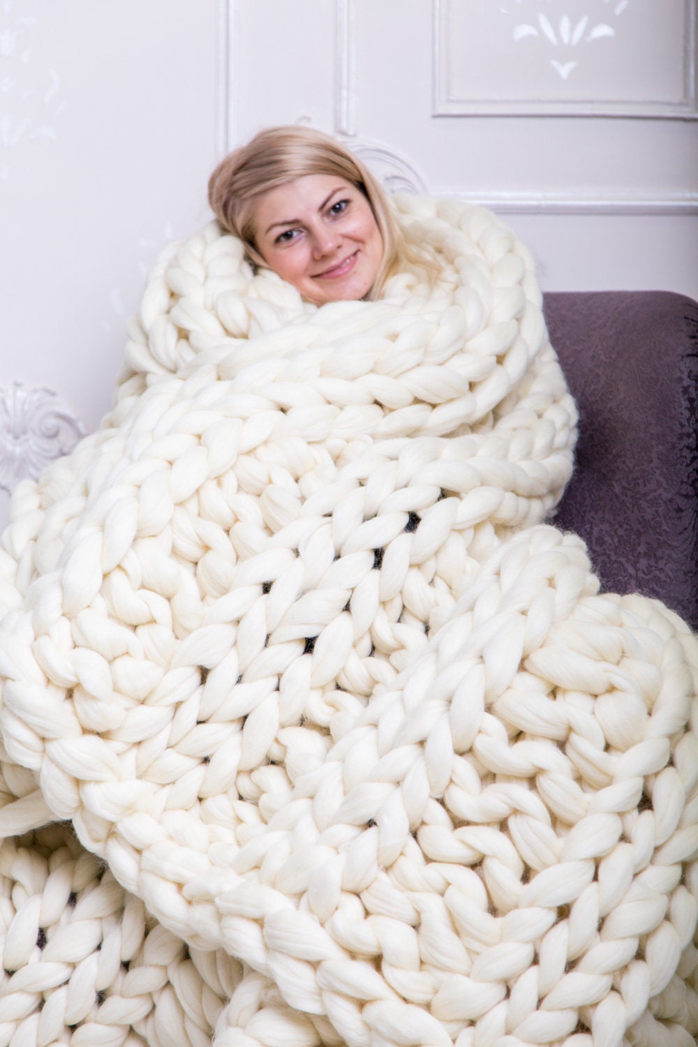 Product Review: Say “No” to the Super Chunky Arm Knitting Blanket