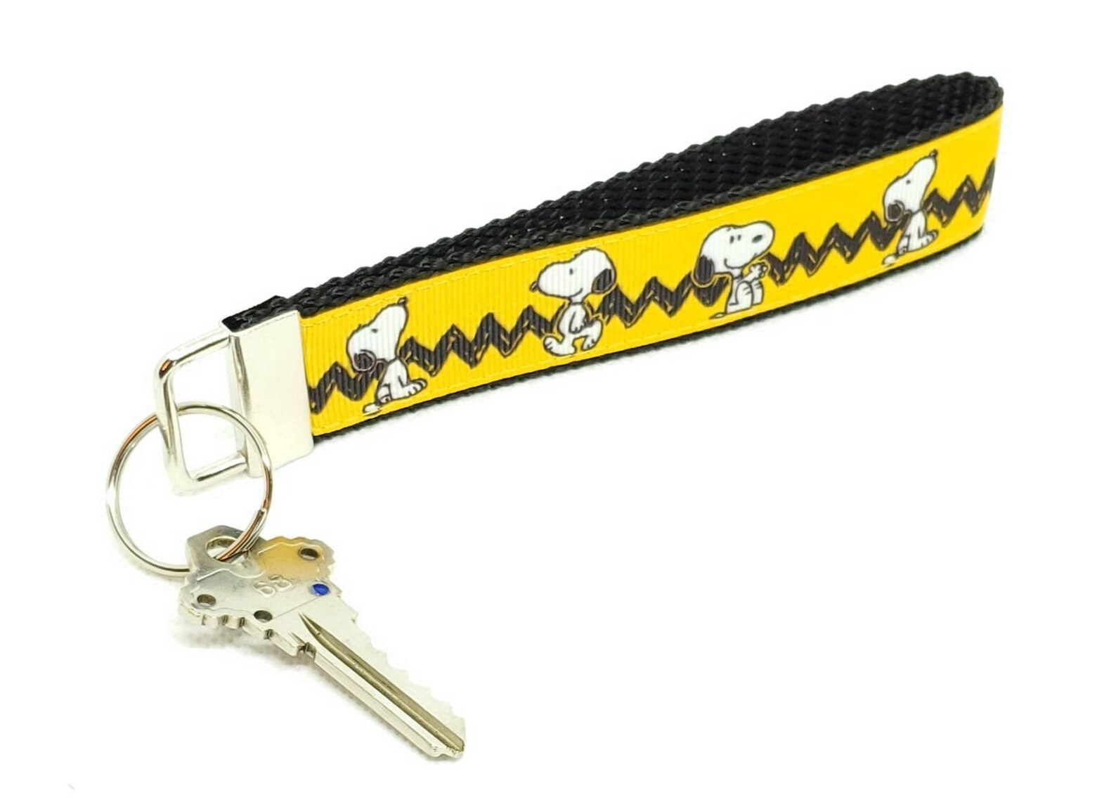 Snoopy Keychain Snoopy Key Fob Snoopy Wristlet Snoopy Key Ring Etsy UK