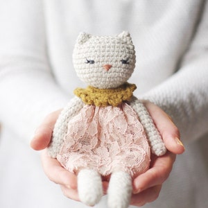 Jolene Kitty with Lace Dress CROCHET PATTERN