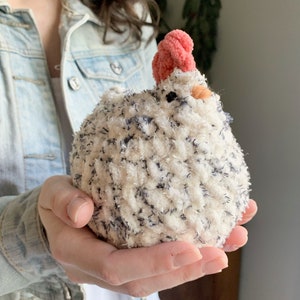 Mabel Chicken CROCHET PATTERN image 4