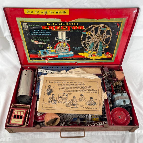 Vintage 1938 A.C. Gilbert #8 1/2 Erector Set Ferris Wheel-red