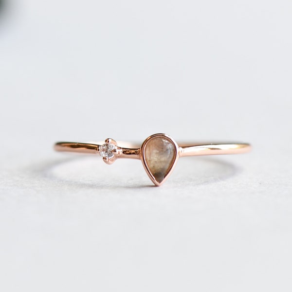 Roségold-Vermeil-Ring, Labradorit-Ring, minimalistischer Ring, Tropfen-Ring, zierlicher Ring, 925 Sterling Silber Ring R1