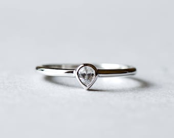 925 Sterling Silver Ring, Pear-Shaped Ring, Teardrop Ring, Solitaire Ring, 925 Sterling Silver Ring, Rose and Choc Ring, Dainty Ring 107